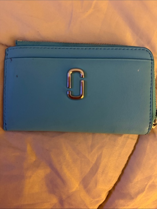 Marc Jacobs Handbags - Marc Jacobs Blue Snapshot Leather Zip Card Wallet Guc
